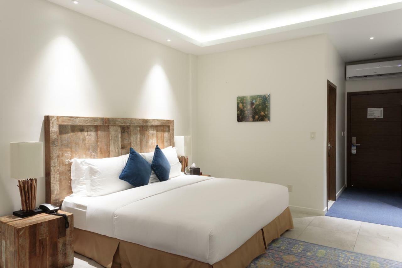 Cove Resort Palau Koror Bagian luar foto